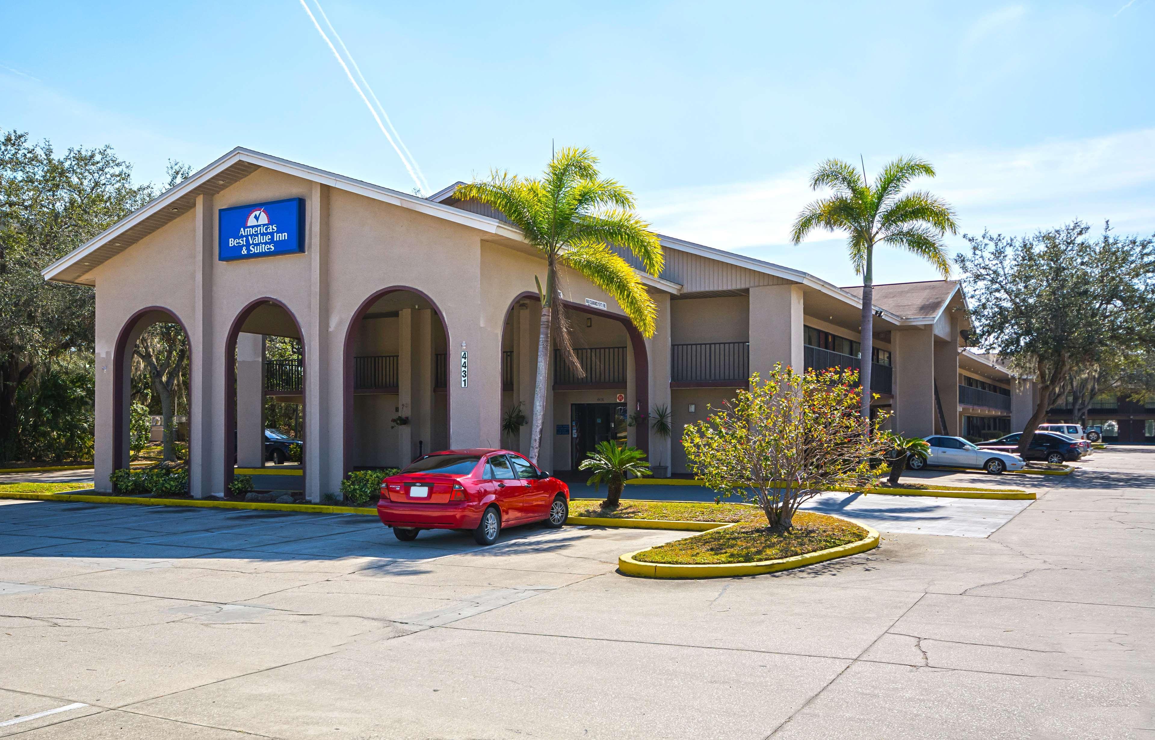 Americas Best Value Inn & Suites Мельбурн Экстерьер фото